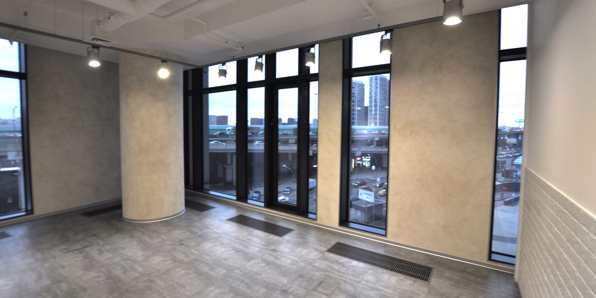 Офисы 1000 м² в аренду в Москве